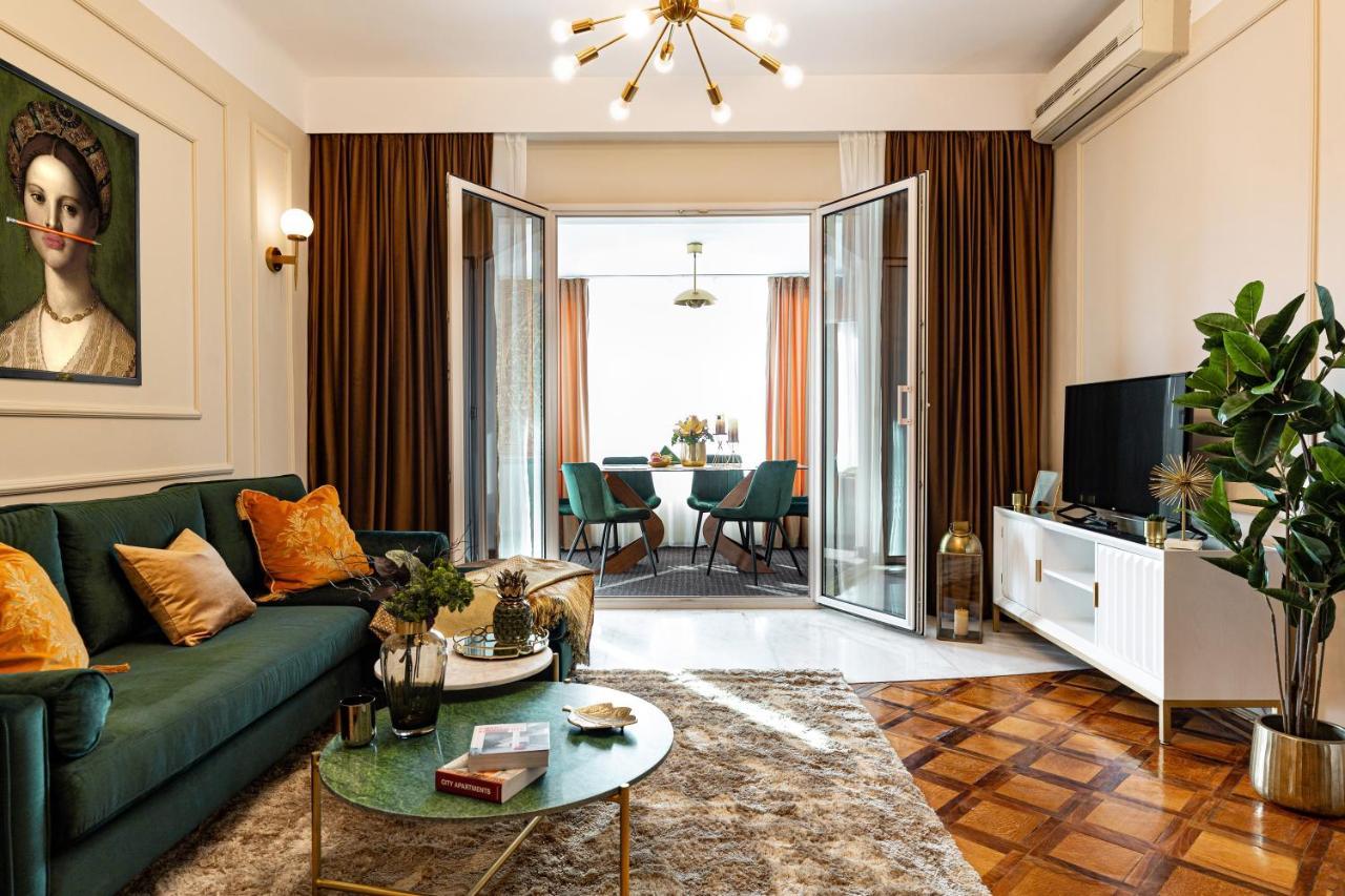 Qult - The Renaissance Affair * Bucharest